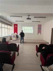 Yüksekokulumuzda TÜBİTAK 2209-A Bilgilendirme Eğitimi Düzenlendi