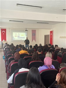 Yüksekokulumuzda TÜBİTAK 2209-A Bilgilendirme Eğitimi Düzenlendi